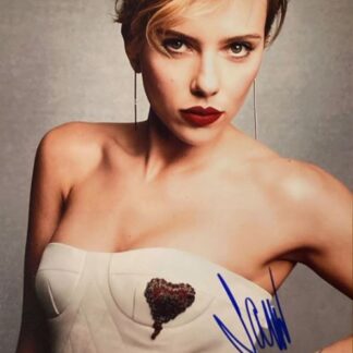 Scarlett Johansson – Signed 8" x 10" Photo – with COA