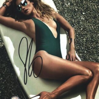 Jennifer Lopez – Signed 10" x 8" Photo with GFA COA