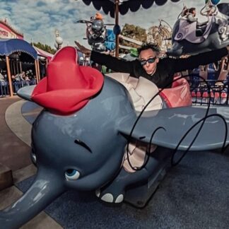 Tim Burton - director of the 2019 live-action adaptation of Dumbo - signed photo 10" x 8" with COA