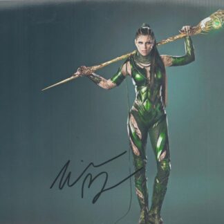 Elizabeth Banks signed 10x8inch colour photo