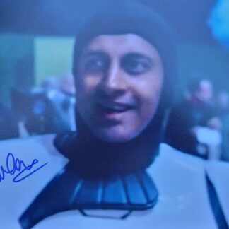 Sandeep Mohan – signed 10"x8" photo