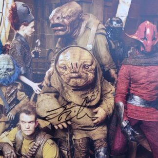 Scott Richardson as Quiggold in Star Wars: The Force Awakens – signed 10"x8" photo