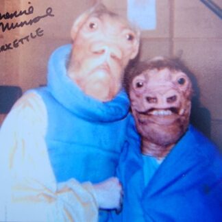 Catherine Munroe as Wiorkettle in Star Wars – signed 10"x8" photo