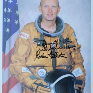 Astronaut Charles Gordon Fullerton – Signed 10" x 8" Photo