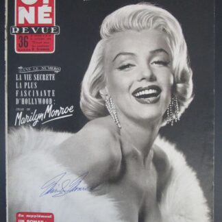 Marilyn Monroe Signed Cinérevue Magazine Cover – With Certificate