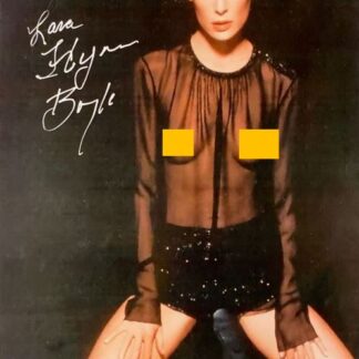 Lara Flynn Boyle known as Donna Hayward in Twin Peaks – Signed & dedicated 8″ x 10″ Photo with COA