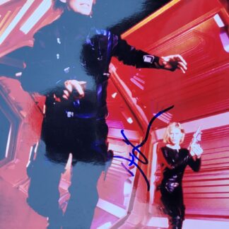 Kevin Sorbo as Captain Dylan Hunt in Andromeda – signed 10"x8" photo