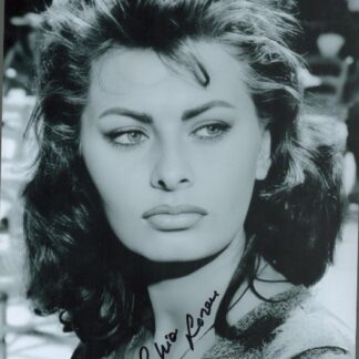 Sophia Loren – signed 10"x8" photo with COA