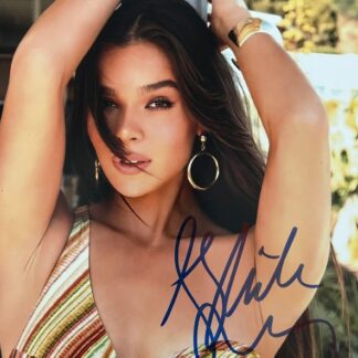 Hailee Steinfeld as Emily Junk in Pitch Perfect – signed 10"x8" photo with COA