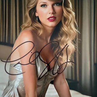 Taylor Swift - signed 8"x10" photo with COA