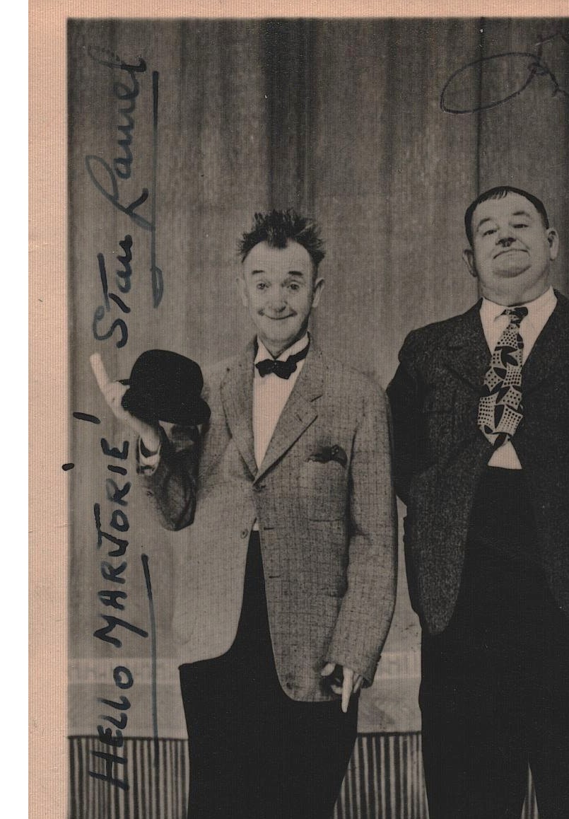 Laurel and Hardy – signed 5,5"x3,5" photo with COA