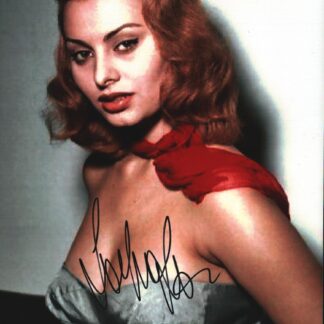 Sophia Loren – signed 8"x6" photo with COA