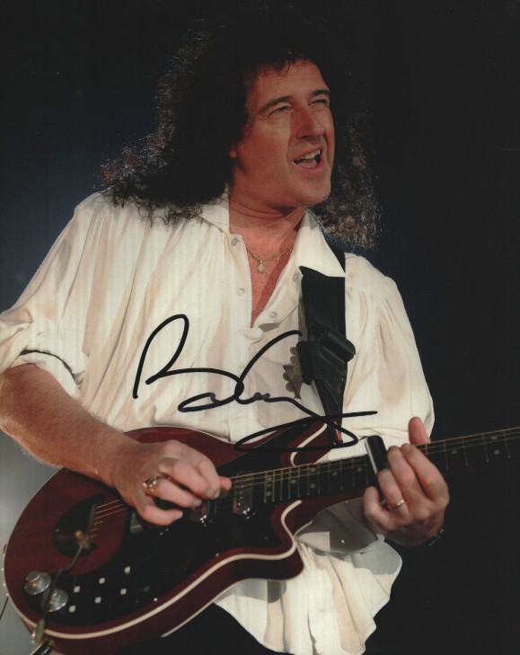 Brian May: guitarist of Queen - signed 10"x8" photo with COA