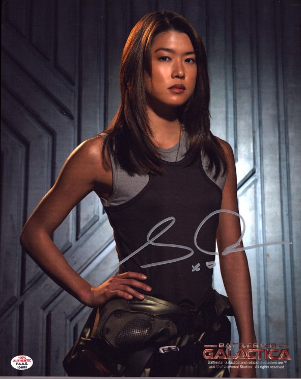 Grace Park as Sharon Valerii in Battlestar Galactica – signed 10"x8" photo with PAAS COA