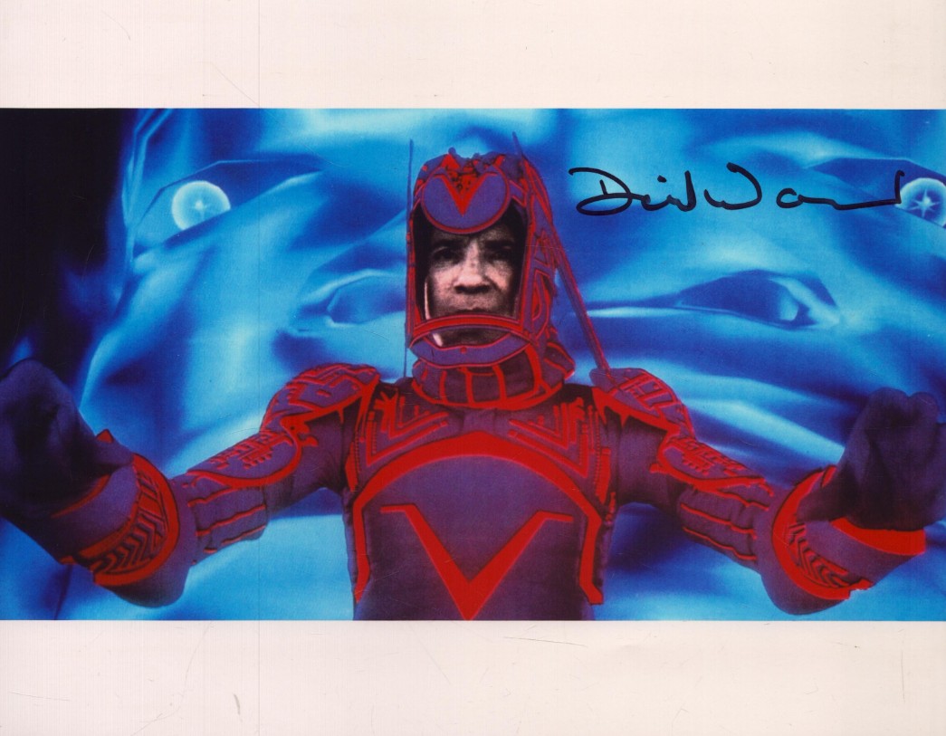 David Warner as Ed Dillinger / Sark in Tron - signed 10"x8" photo with COA