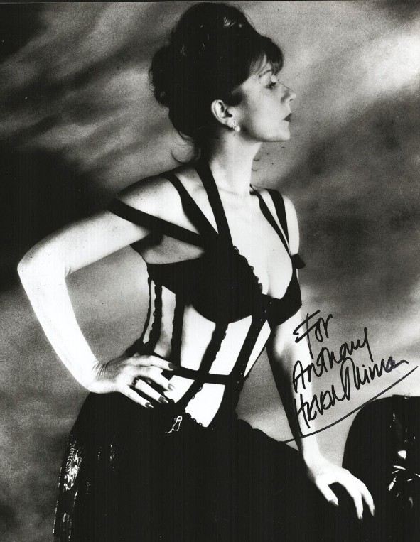 Helen Mirren - signed 10"x8" photo with COA