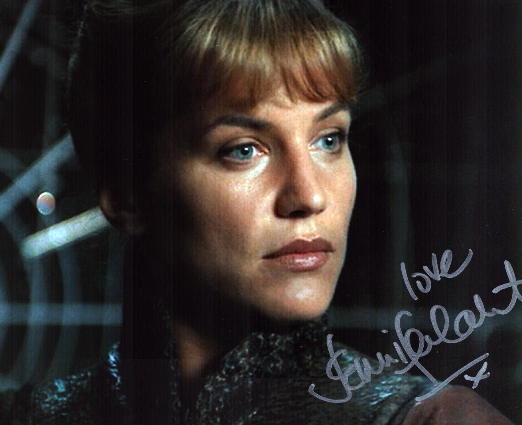 Jennifer Calvert as Linea in Stargate SG-1 - signed 10"x8" photo with COA