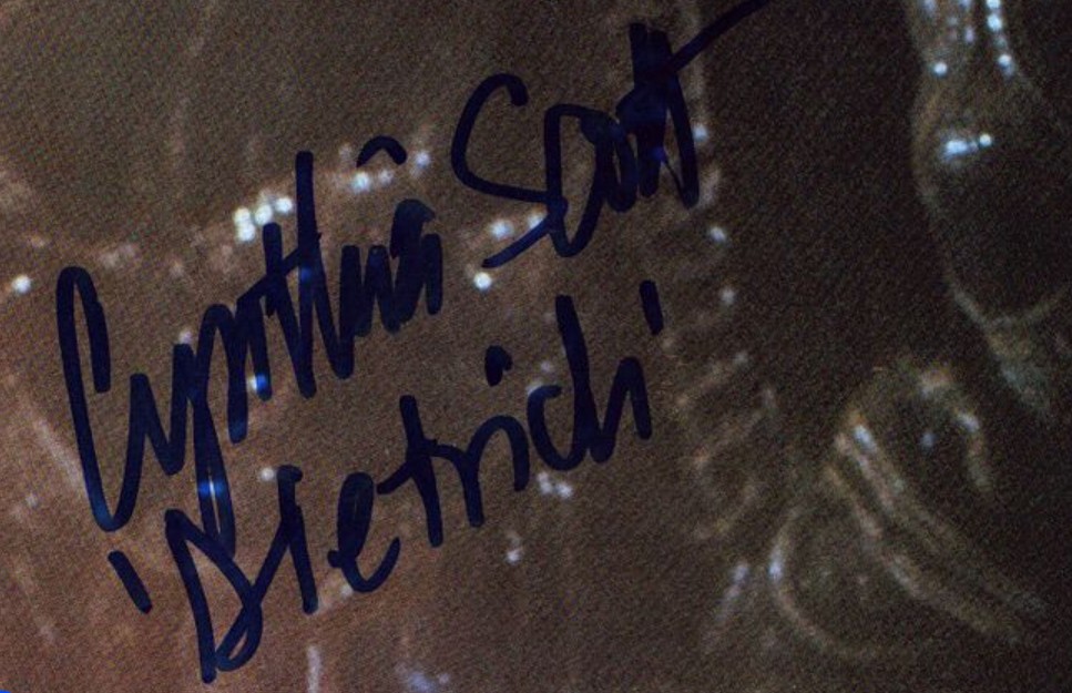 Cynthia Scott as Corporal Dietrich in Aliens - signed 10"x8" photo with COA