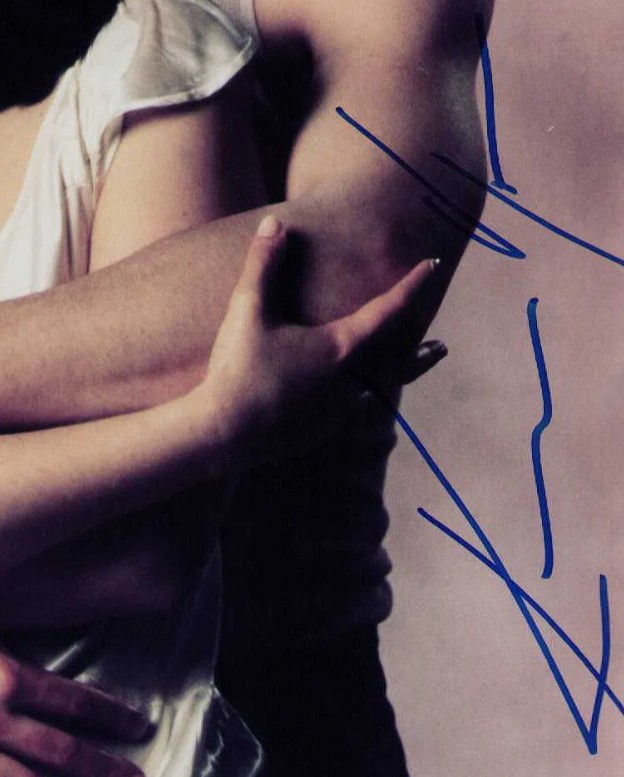Keanu Reeves - signed 10"x8" photo with COA